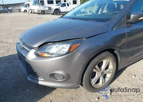 2014 Ford Focus Se z USA, uszkodzony, nr VIN 1FADP3F21EL136639